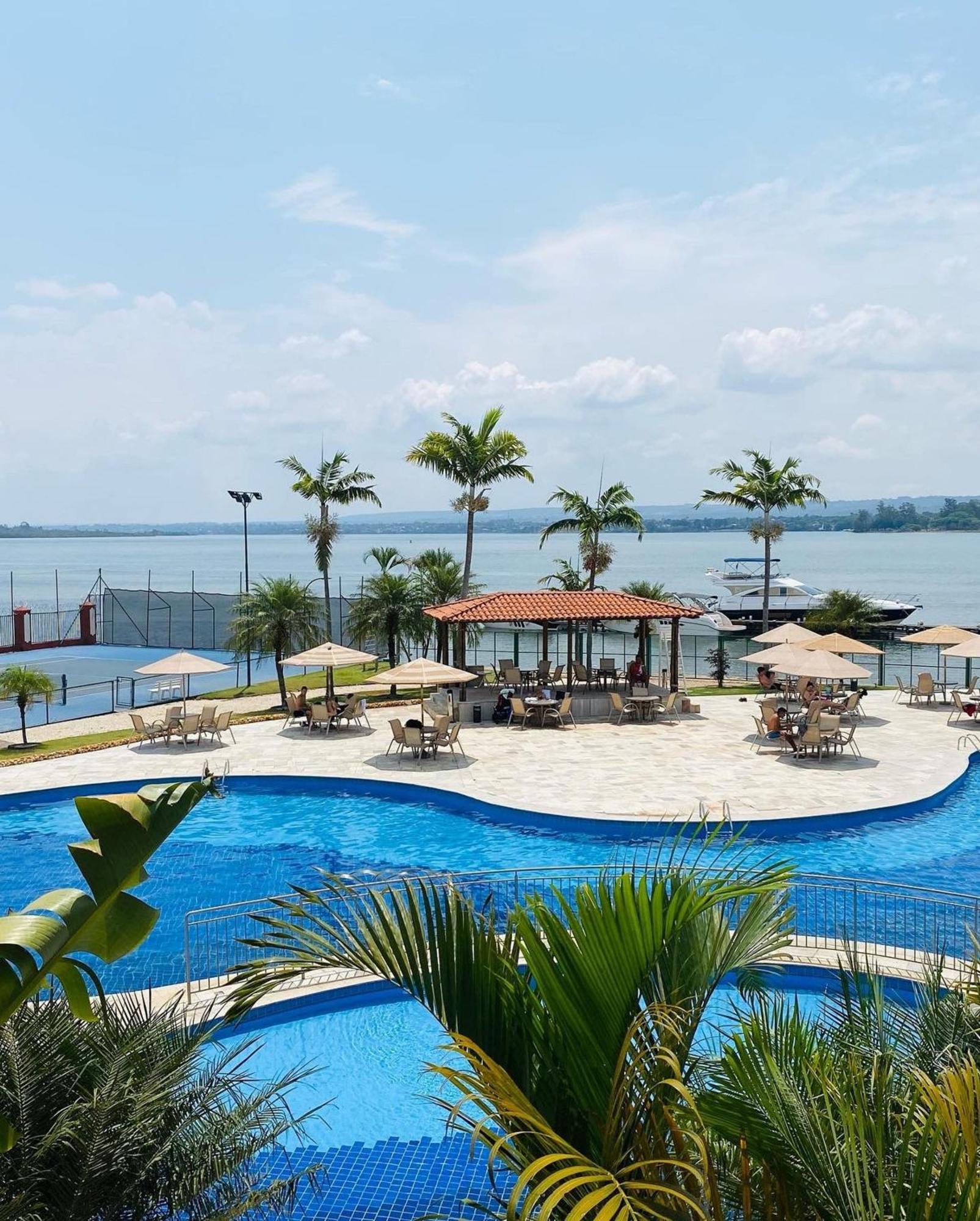 Flat Beira Lago No Centro De Bsb Бразилиа Экстерьер фото